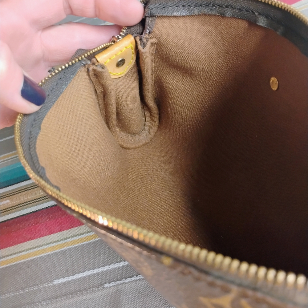 Louis Vuitton Brown Monogram Clutch - Picture 11 of 16